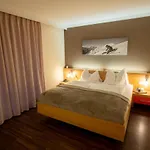 Auwirt Zentrum Hotel 4*