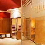 Auwirt Zentrum Hotel 4*