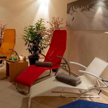 Auwirt Zentrum Hotel 4*