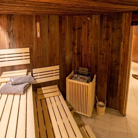 Hotel Auwirt Zentrum 4*