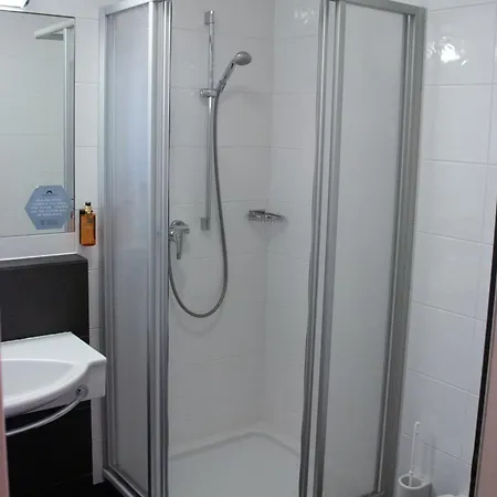 Auwirt Zentrum 4*