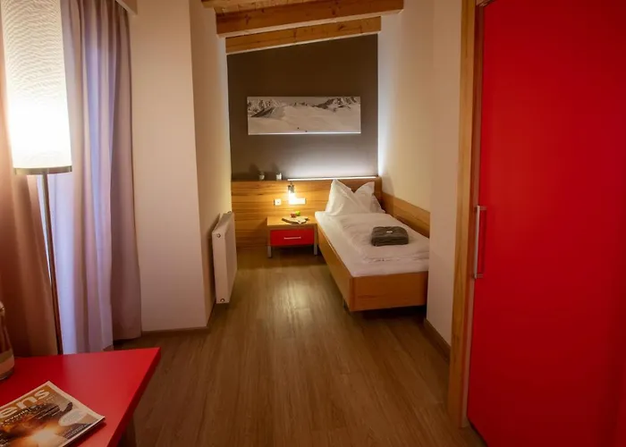 Auwirt Zentrum ホテル 4*