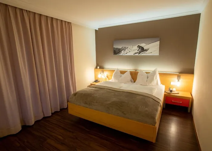Auwirt Zentrum ホテル 4*
