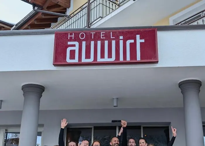 ホテル Auwirt Zentrum 4*